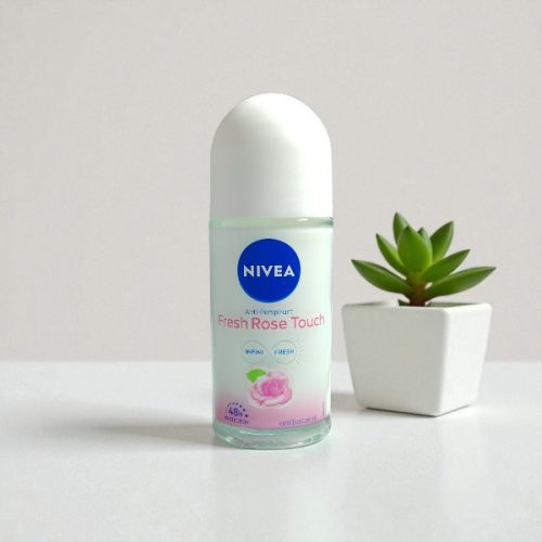 Nivea Fresh Rose Touch Roll-On – 48 órás frissesség a rózsák erejével 50 ml