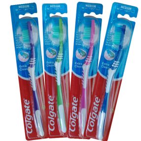   Colgate Twister fogkefe – Spirál sörtékkel a 360 fokos tisztaságért (1 db)