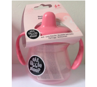 Műanyag csőrös itatópohár 6hónapos kortól Halvány rózsaszín kupak  BPA mentes